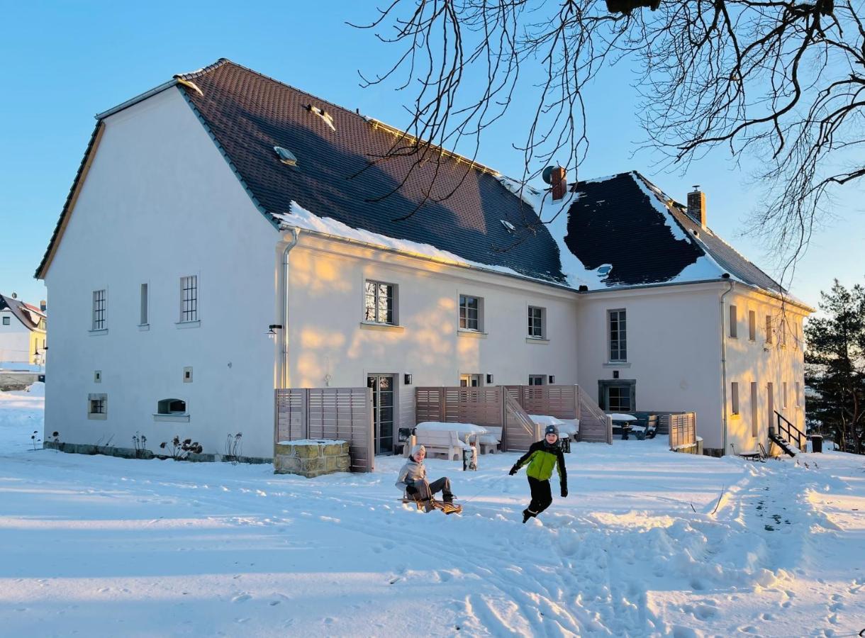 Farmhouse Eckartsberg Im Zittauer Gebirge - Gemuetliche Und Moderne Ferienwohnungen Mit Terrasse Dış mekan fotoğraf
