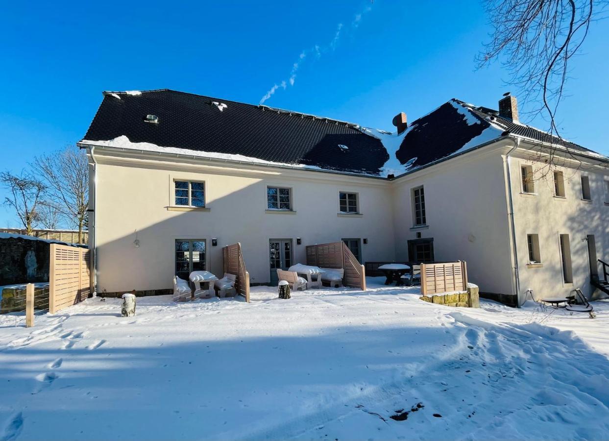 Farmhouse Eckartsberg Im Zittauer Gebirge - Gemuetliche Und Moderne Ferienwohnungen Mit Terrasse Dış mekan fotoğraf