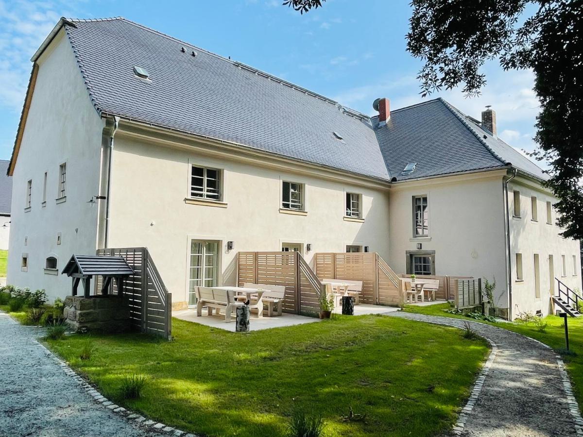Farmhouse Eckartsberg Im Zittauer Gebirge - Gemuetliche Und Moderne Ferienwohnungen Mit Terrasse Dış mekan fotoğraf