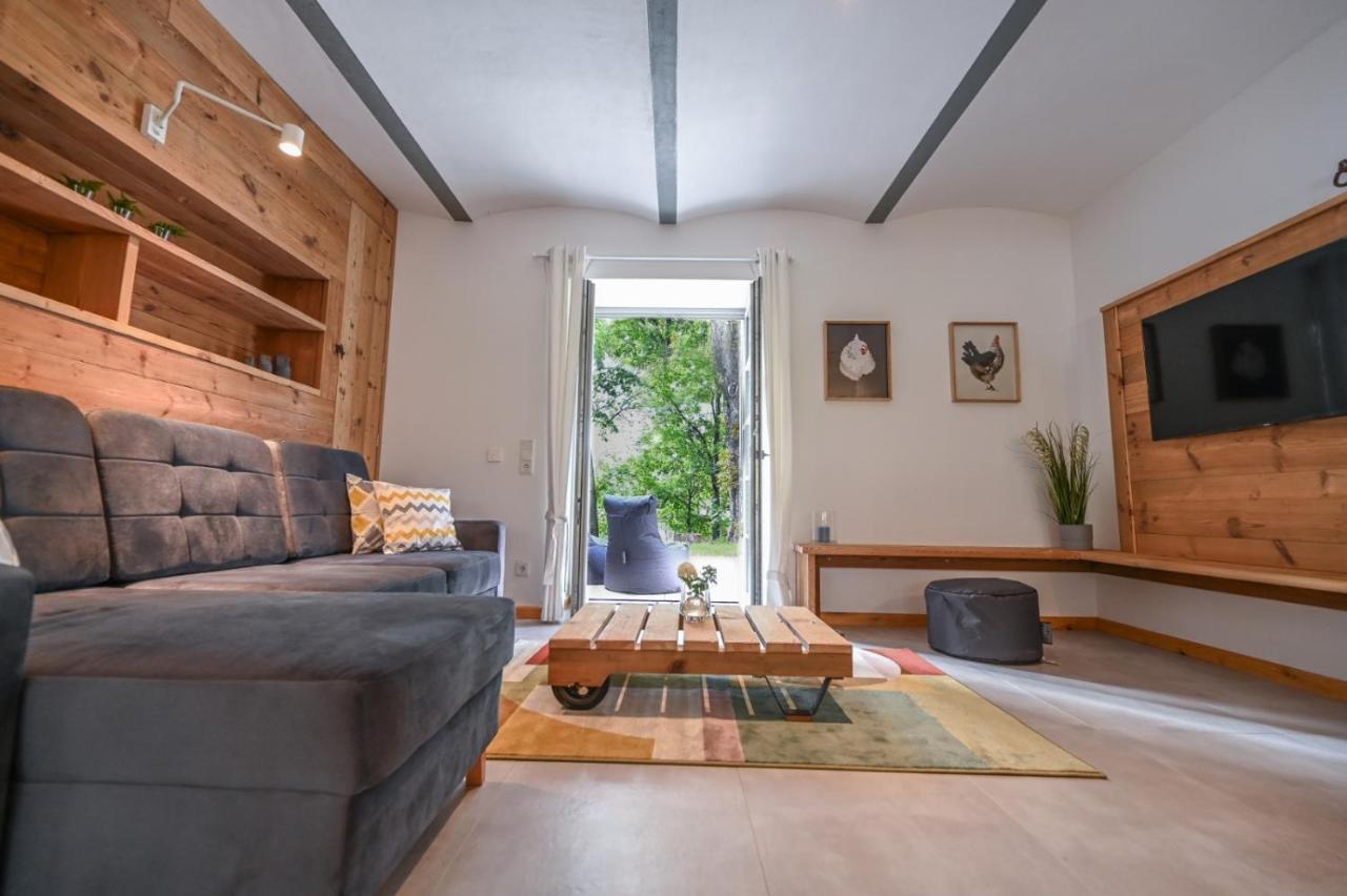 Farmhouse Eckartsberg Im Zittauer Gebirge - Gemuetliche Und Moderne Ferienwohnungen Mit Terrasse Dış mekan fotoğraf